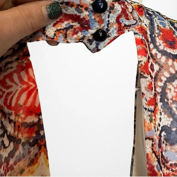 AGB Sleeveless Multicolor Print Sleeveless Blouse size L - Picture 4 of 5